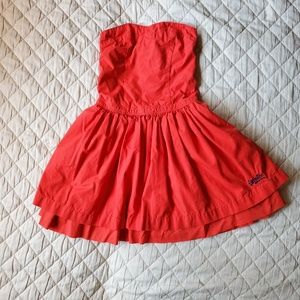 Super dry red dress with pockets